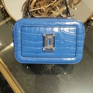 Karl Lagerfeld - Stylish Blue Croc-Embossed Crossbody Bag
